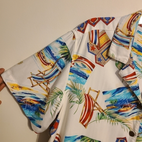 Caribbean Joe Women's | White Rayon Vacation Button Down Shirt (Size 2X) - Picture 5 of 13